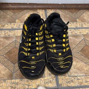 Nike Kids Sneakers Black Yellow